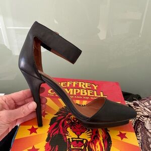 Jeffrey Campbell Black Heels 7.5 stiletto